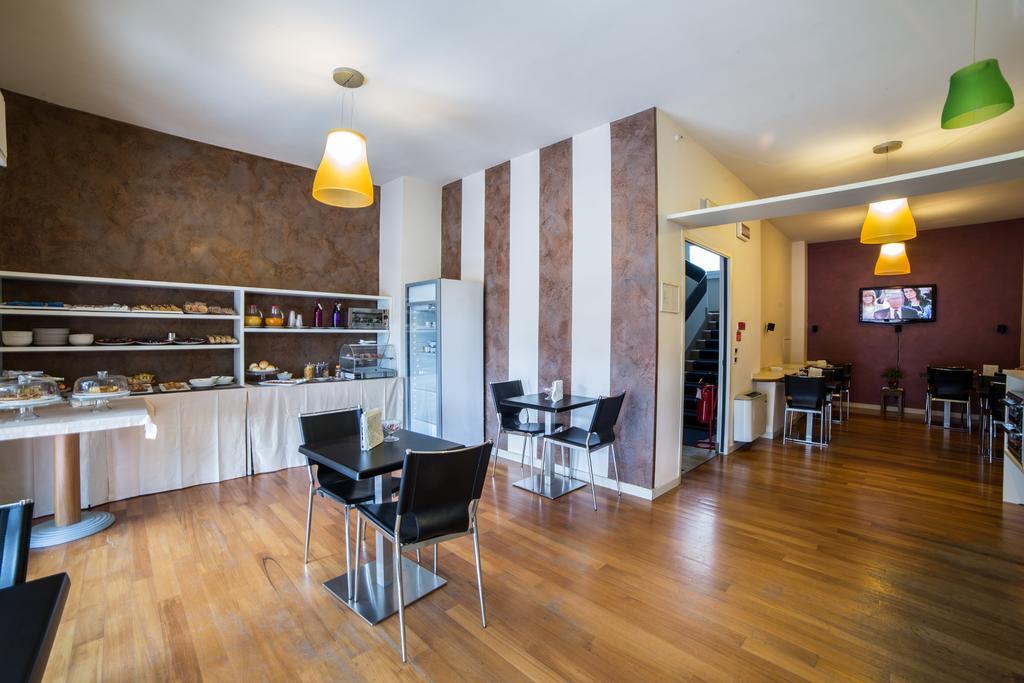 Hotel Astoria Fidenza Eksteriør bilde