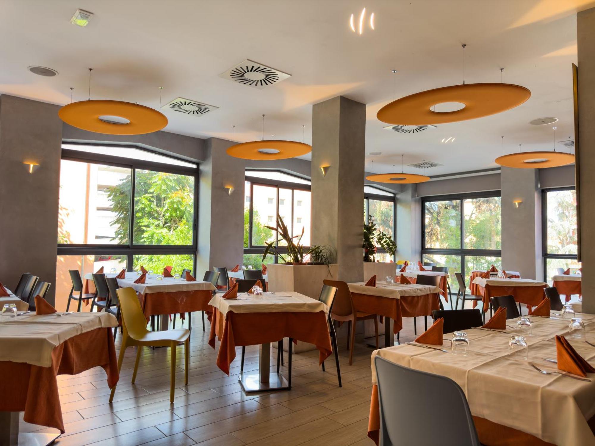 Hotel Astoria Fidenza Eksteriør bilde