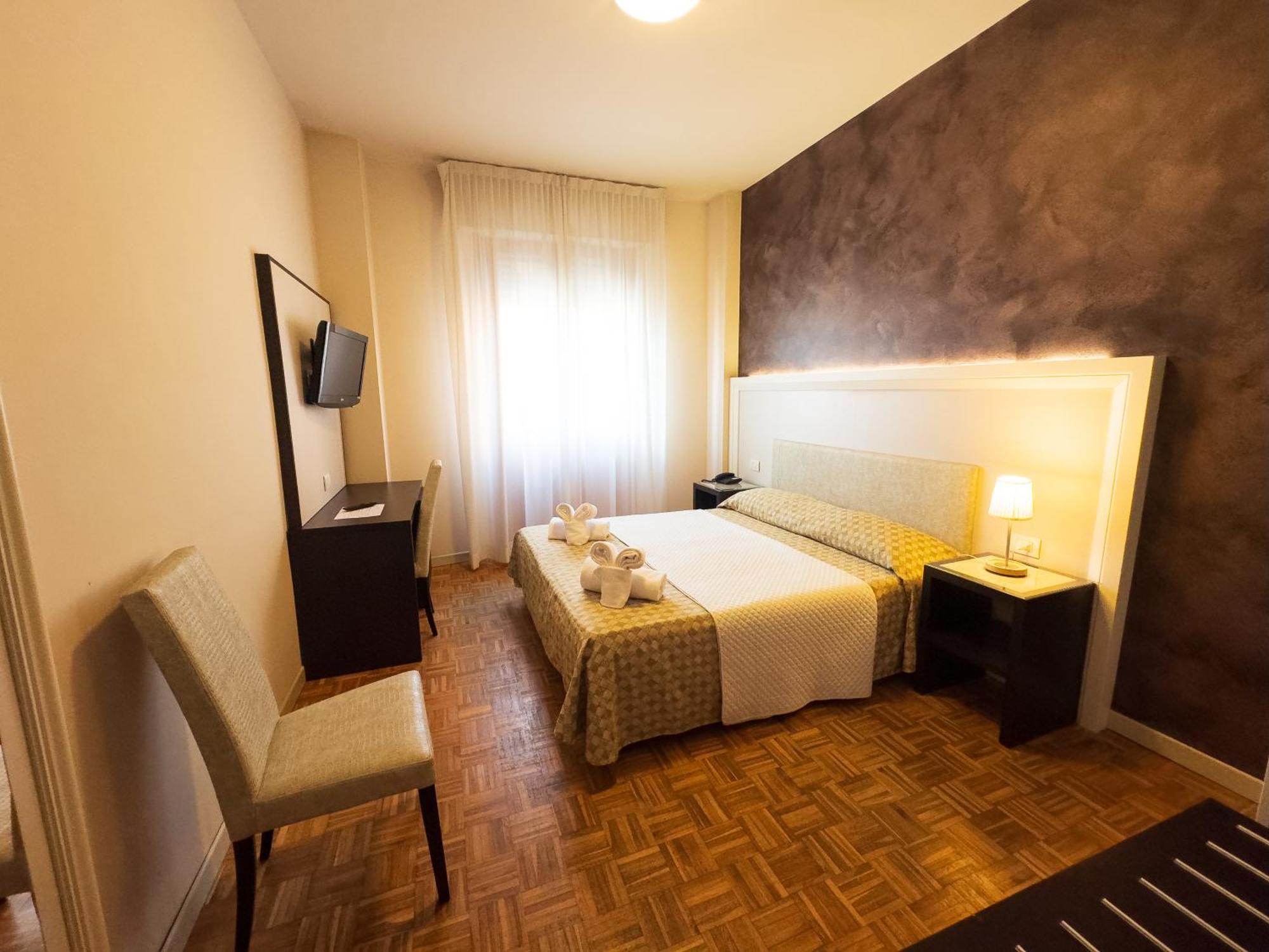 Hotel Astoria Fidenza Eksteriør bilde