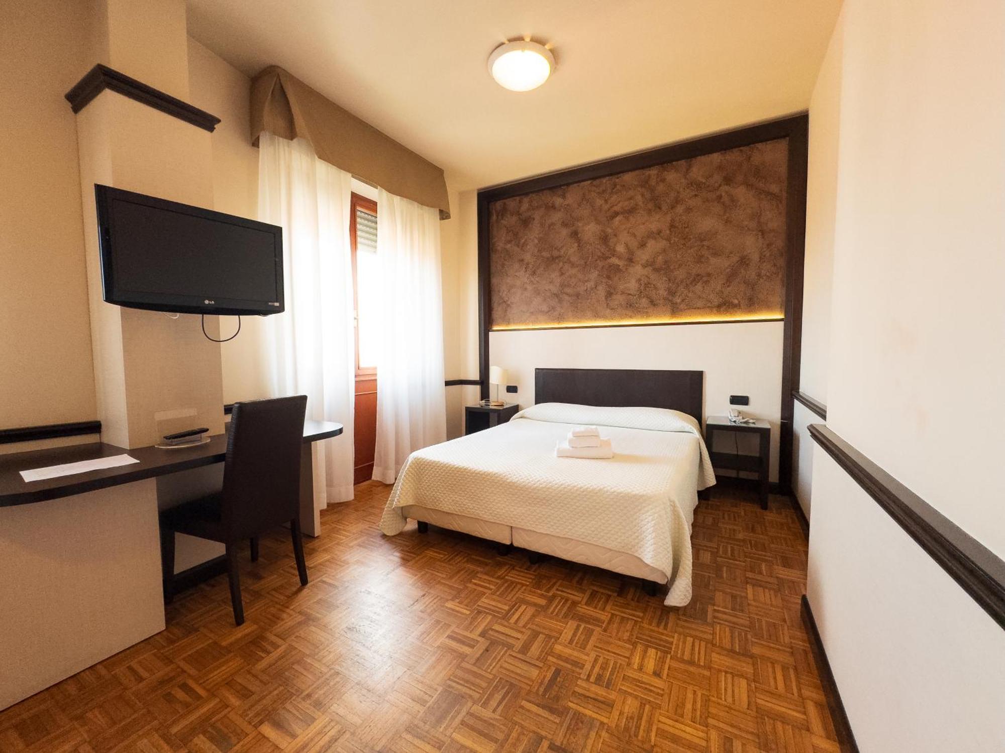 Hotel Astoria Fidenza Eksteriør bilde