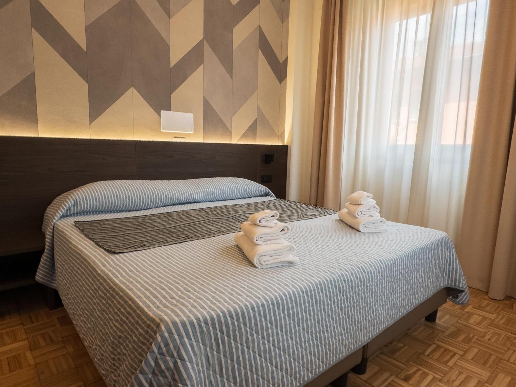Hotel Astoria Fidenza Eksteriør bilde