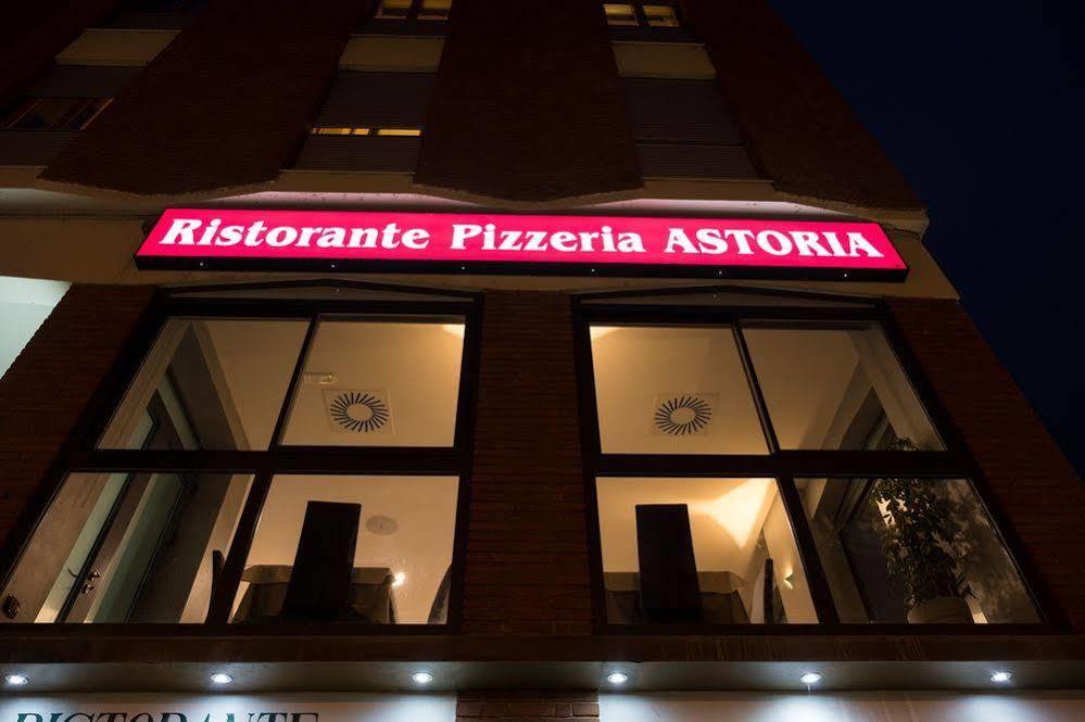 Hotel Astoria Fidenza Eksteriør bilde